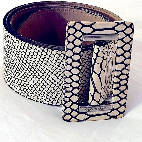 ⭐️ CALVIN KLEIN ⭐️ VINTAGE WAIST BELT GENUINE LEATHER SIZE SMALL - Picture 10 of 16